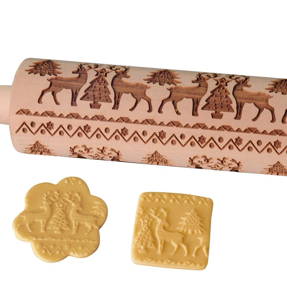 Engraved Embossing Wooden Rolling Pin with Christmas Elk Pattern for Baking Cookies Kitchen DIY Tool for Kids Adults