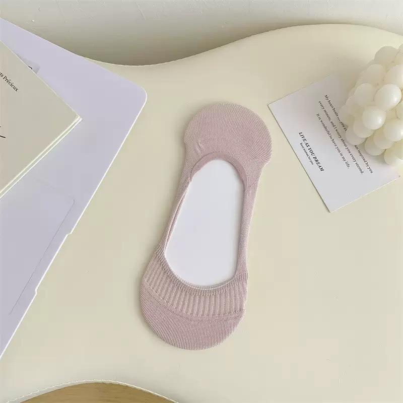 Female Summer Thin Cotton Pure Color Simple Non Slip Heel Boneless Shallow Mouth Invisible Socks