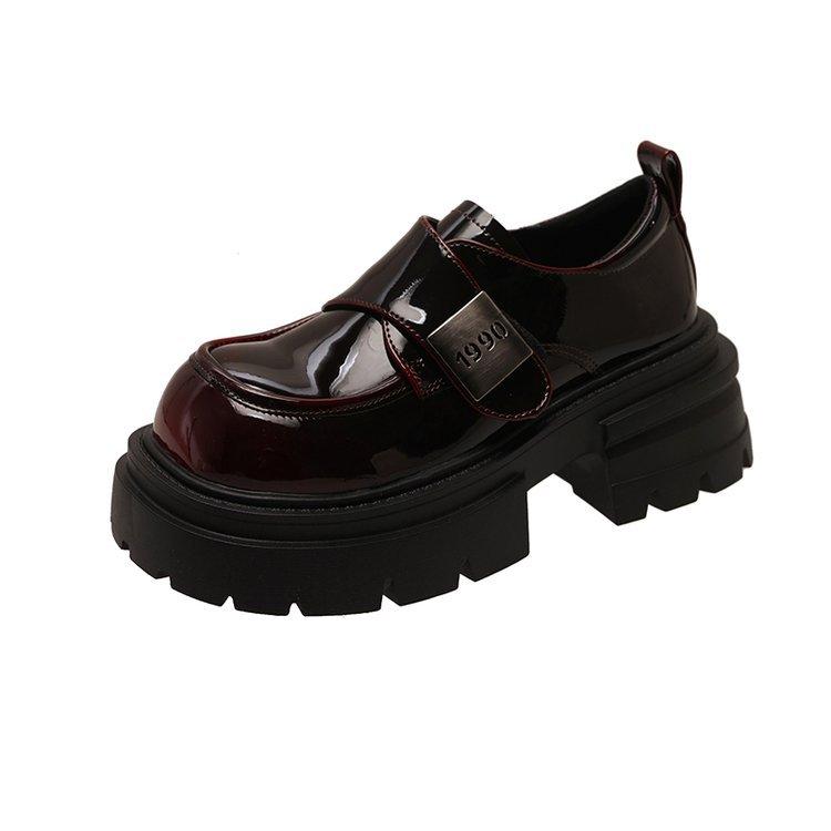 

2025 весна новые британские кожаные туфли в британском стиле с одной педалью на платформе липучки красные мокасины женские ленивые одинарные туфли 35 красный
