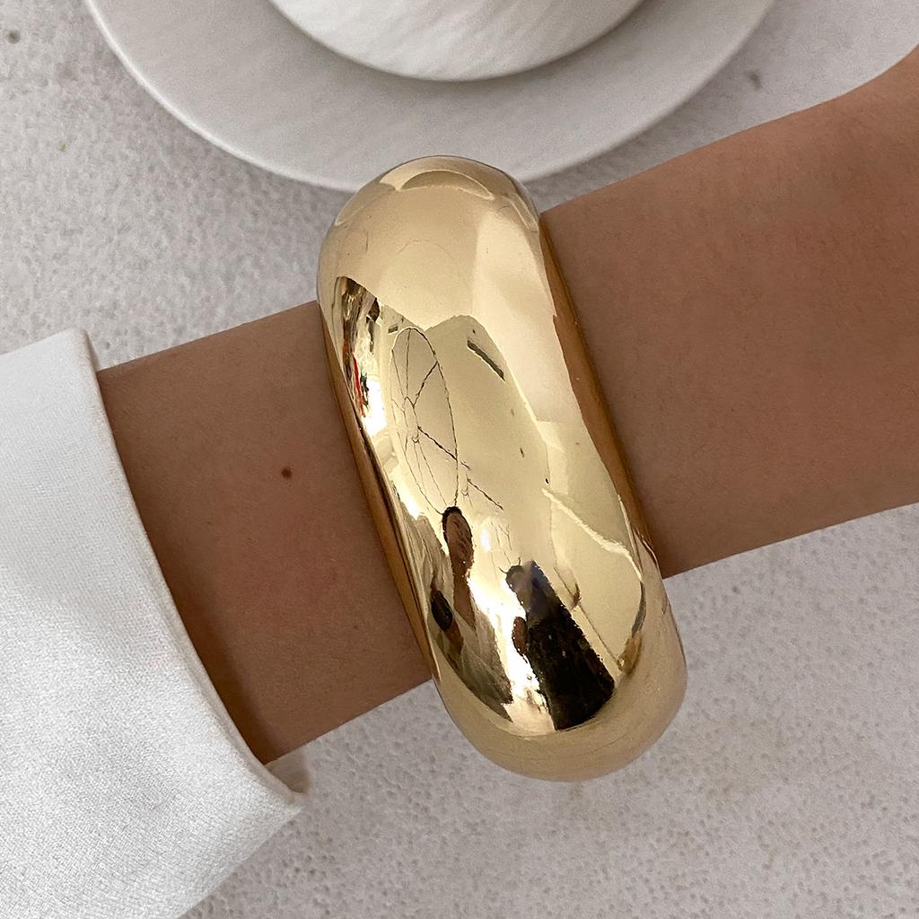 Salircon Vintage Punk Coffee Thick Irregular Resin Acrylic Bangles Women Geometric Metal Wide Bangle Bracelet Charm Jewelry Gift
