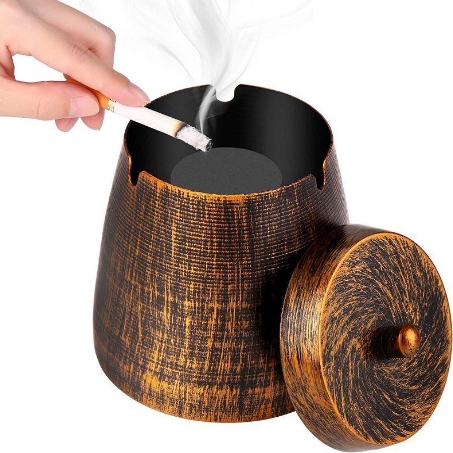 Creative Metal Ashtray with Lid for Bars, KTV, and Cafes