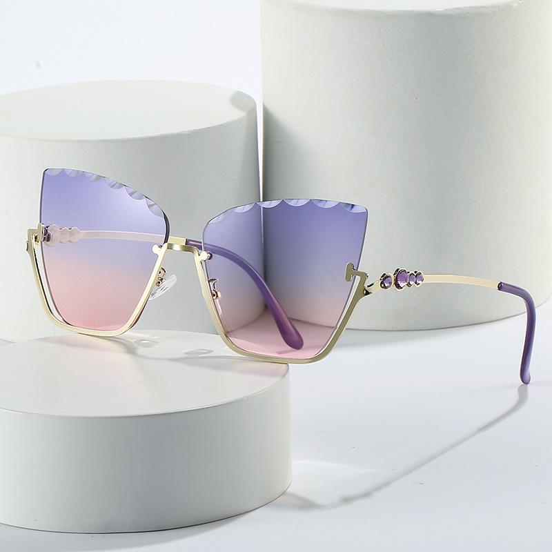 Cat'S Eye Sunglasses, Trendy Half-Frame Metal Trimmed Glasses, Personalized Diamond-Encrusted Sunglasses For Women