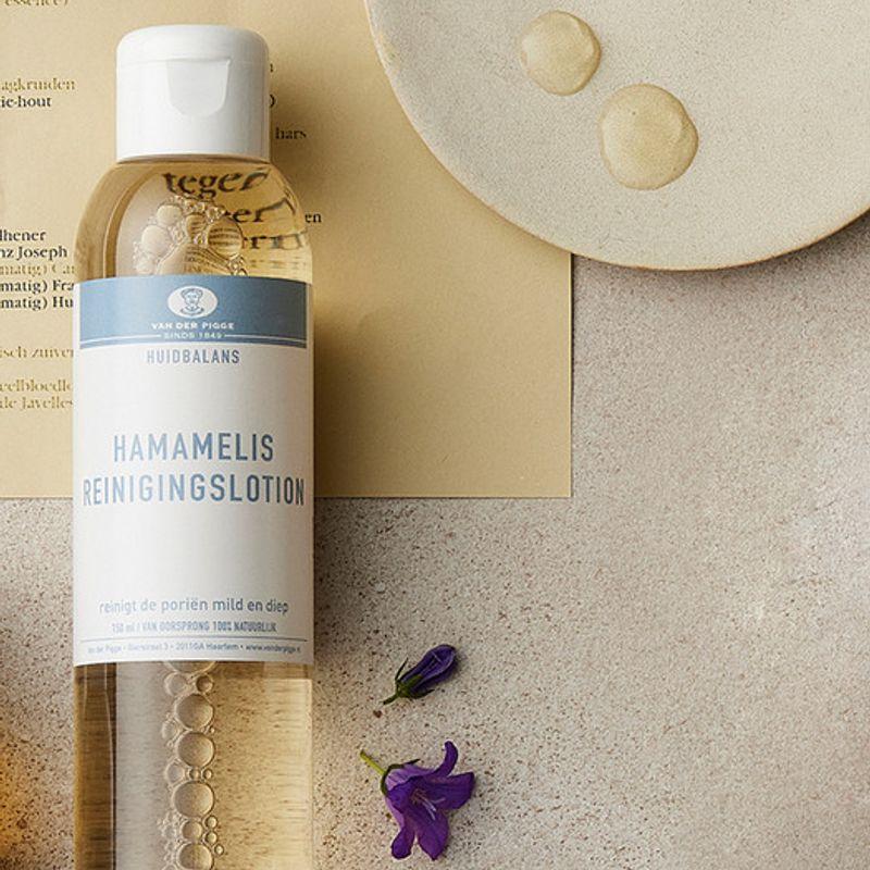 

Van Der Pigge Hamamelis Herb Cleansing Water 150ml 150ml