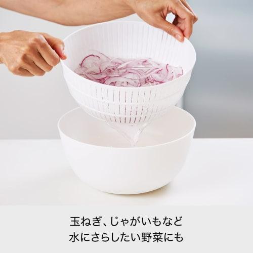 Like-it Resin Colander & Bowl, Can also be used to rinse rice. Colander and bowl: 22.7cm x 10.4cm (H), Bowl: 23.7cm x 10.7cm (H). Gray. Made in Japan.