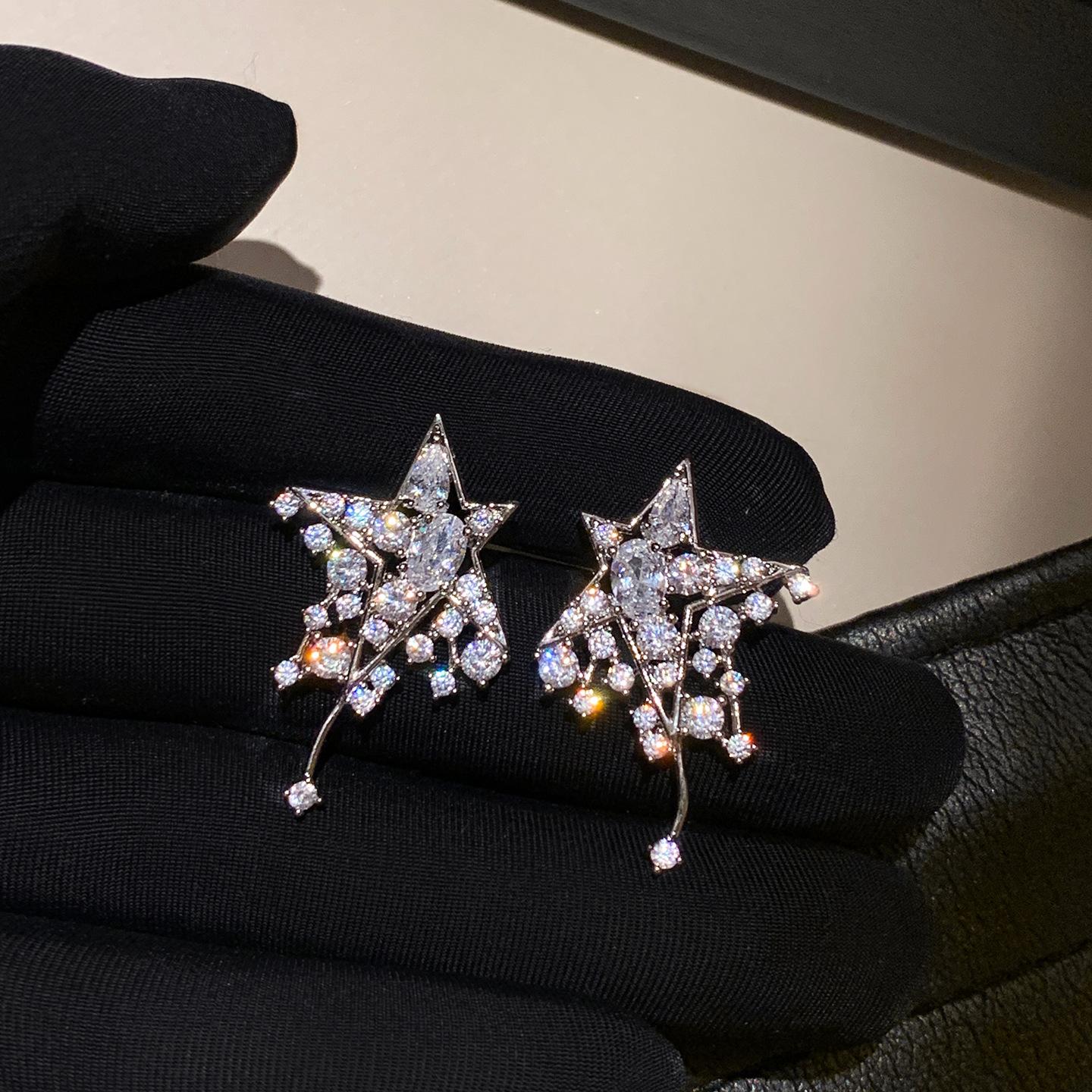 Super shiny zircon star stud earrings cold wind personalized fashion commuter earrings earrings earrings