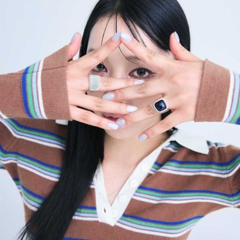 

YEONSEUNG Stone bold ring 18