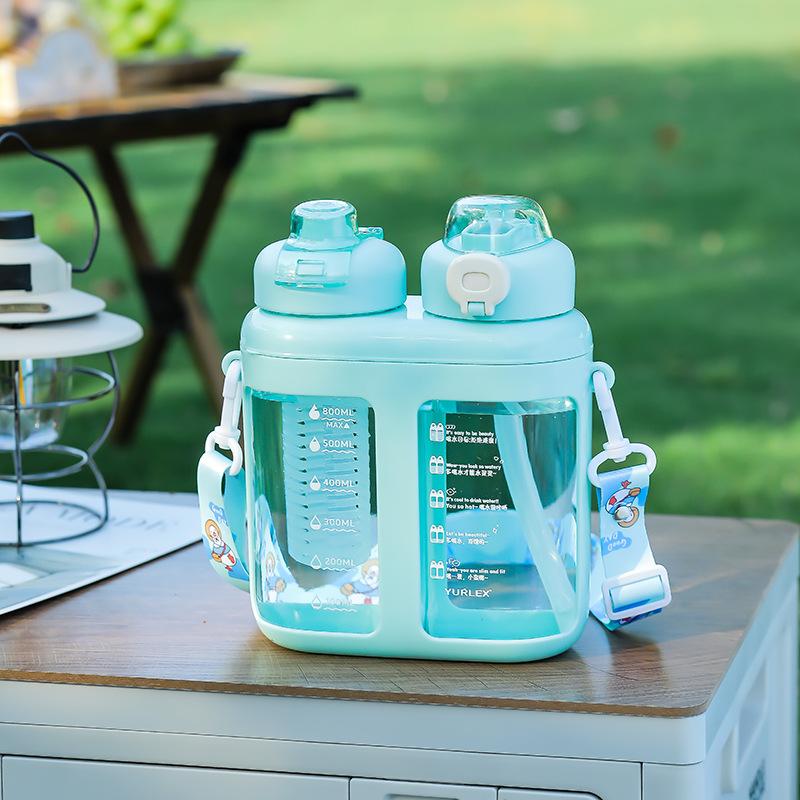 

Summer Split-Compartment Double Drinking Straw Cup with ABS Material Kids Portable Water Bottle for Sports & Outdoor Leakproof 16x8x22CM небесно-голубой