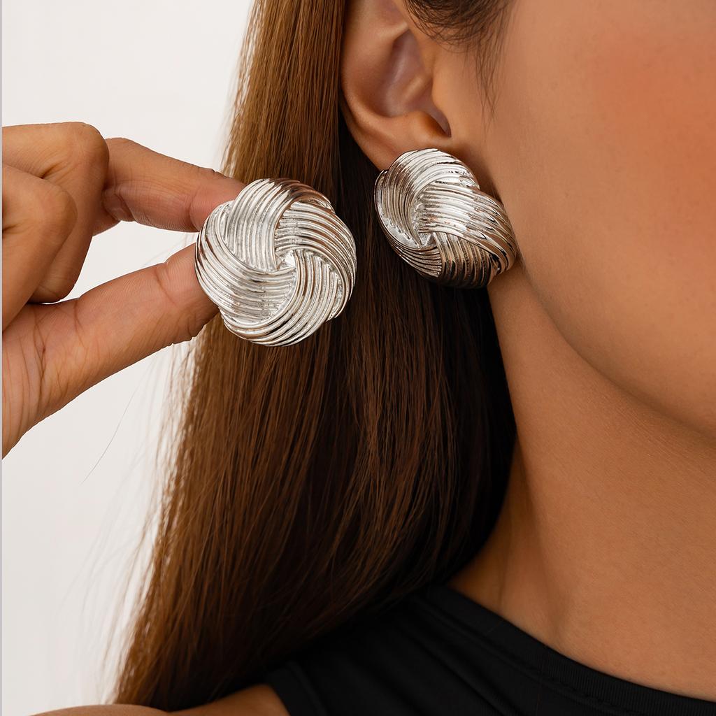 SHIXIN 5 Styles Fashion Design Irregular Geometric Piercing Earrings for Women Elegant Gold Color Stud Earrings 2026 New Jewelry
