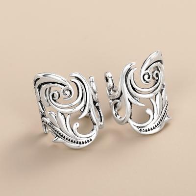 Huitan Leafs Branches Ear Cartilage Clip Earrings for Women Vintage Metal Ear Cuffs Newly Designed Non-piercing Earrings