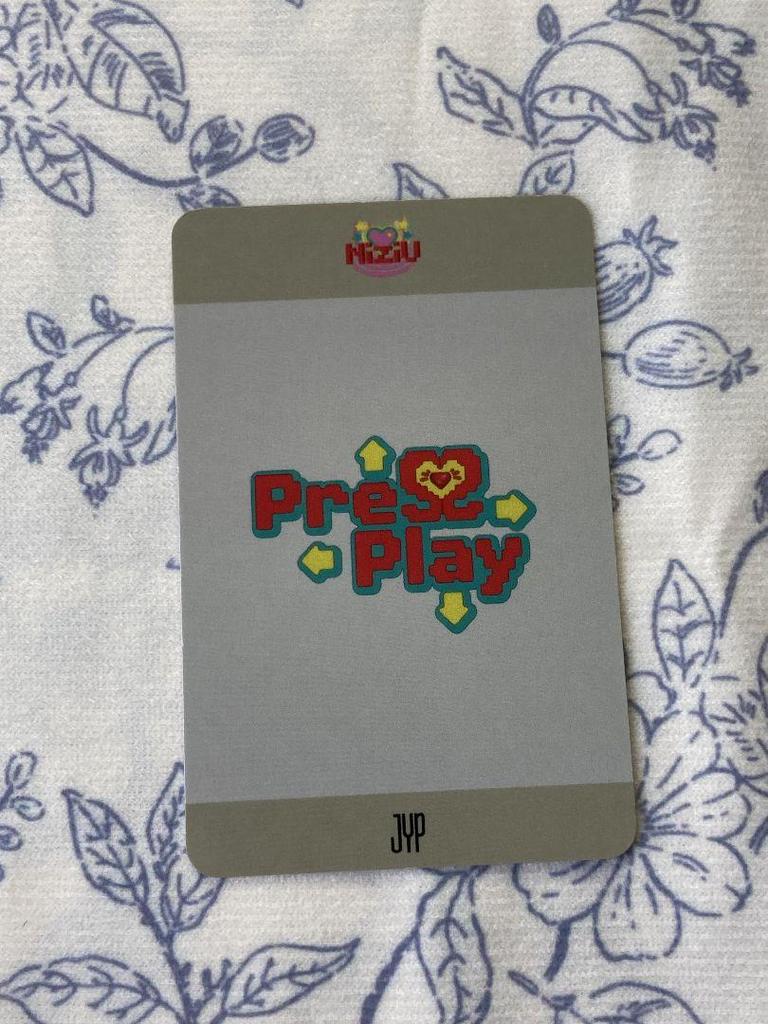 [USED] NiziU Maya Pre-recorded PressPlay 2nd Week Sanoku Trading Card