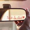 Naklejka na lustro Trust In God, Naklejki samochodowe dla kobiet, Naklejka na lustro Faith, Urocza naklejka winylowa, Chrześcijańska naklejka na lusterko samochodowe, Religijny samochód