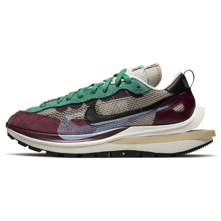 

Новые Nike Vaporwaffle Sacai Villain Red Neptune Green DD3035-200 45.5