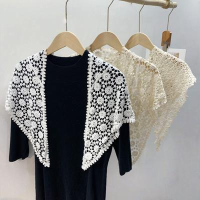 Koreanischer Spitzenschal: Vielseitiger Baumwoll-Dreiecksschal und dünner Strickcardigan