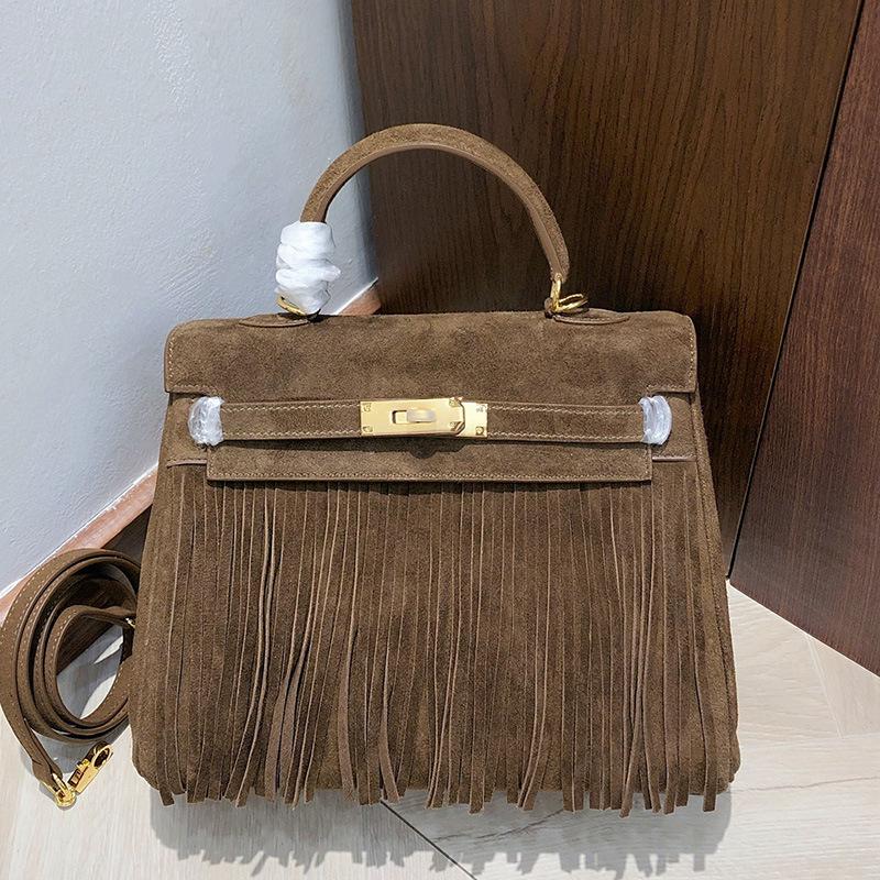 European and American Retro Suede Fringed Keli Bag 2025 New Autumn and Winter Leather Women's Bag Lock Fashion Portable Shoulder Bag
