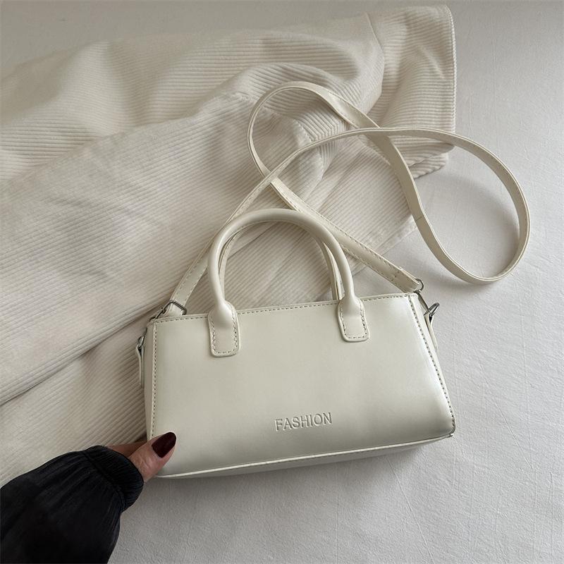 Simple Hand-carried Small Square Bag 2025 Spring and Summer New High-value Fashion Shoulder Bag Niche Messenger Bag Women