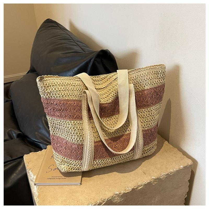 New Contrasting Straw Bag Portable Large-capacity Beach Bag Shoulder Casual Fashion Woven Bag Women's Bag