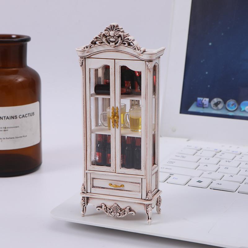

1/12 Кукольный домик Винтажный Имитация Шкаф для хранения Витрина Модель Кукольный дом Гостиная Винный шкаф Мебель Декор Игрушка