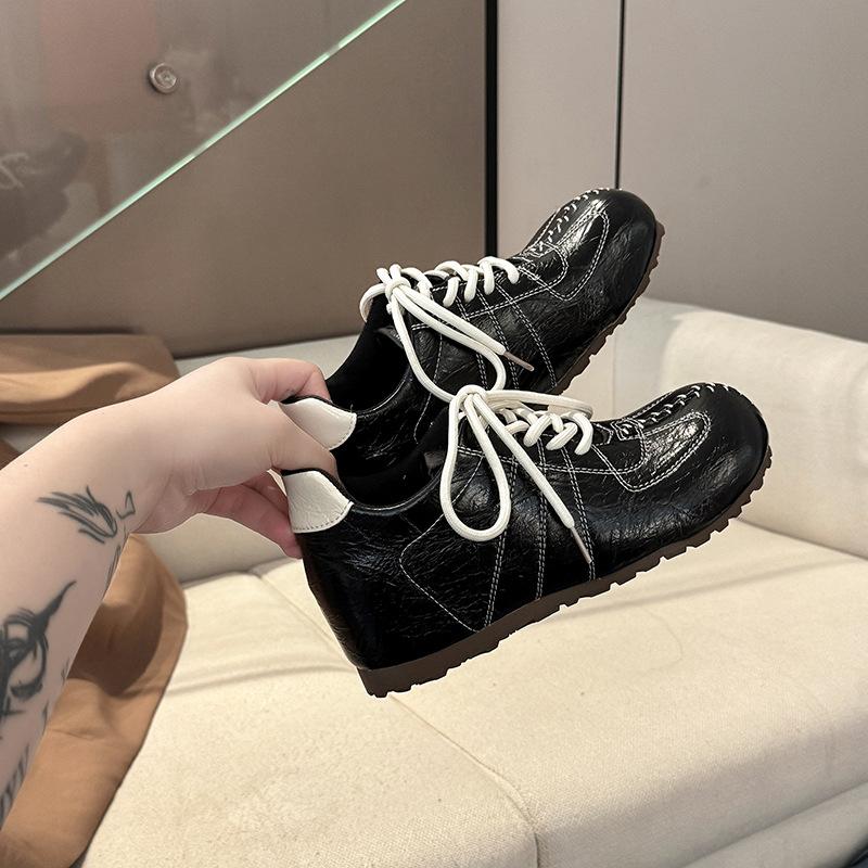 Fashion versatile casual shoes inner height-increasing sports single shoes autumn retro design feeling thick-soled lace-up shallow mouth German tra
