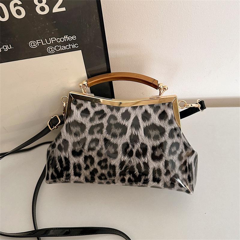 High-End, Einfach, Unregelmäßig, Personalisierte Leo-Print Damen Tasche, Modische Damen Tasche, Pendler Gürtel, Trendige Damen Tasche