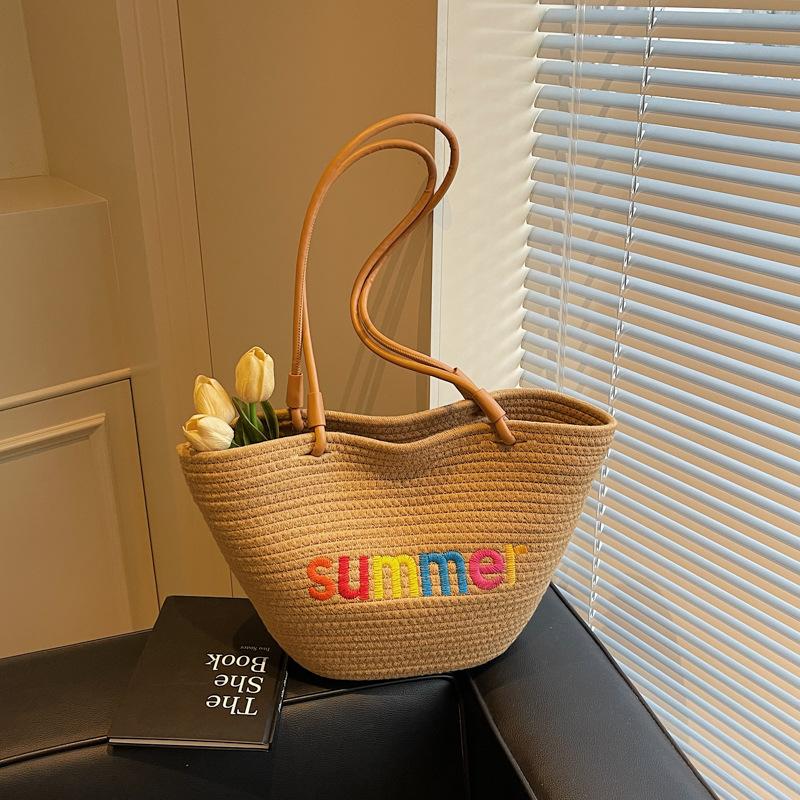 Casual Simple Niche Design Fashionable Large-capacity Bag 2025 Summer New Women's Shoulder Tote Bag