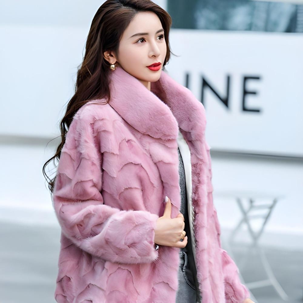 New Fur Real Mink Fur Patchwork Mink Coat Genuine Leather Fur Mink Short Pink Mink Real Mink Send Mom and Wife