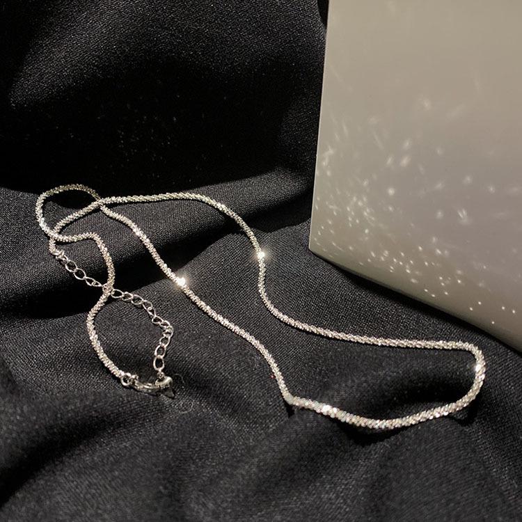 

2025 Высококлассное ретро ожерелье-ключица из искусственного жемчуга для женщин