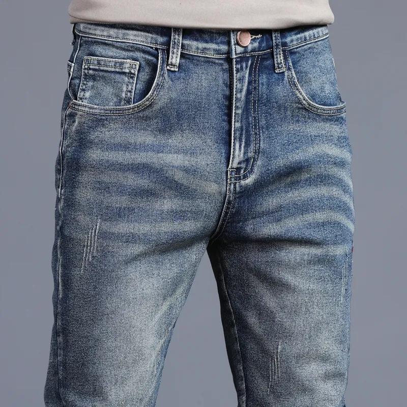 Frühlings- und Herbstjeans Bestickte Jeans Herren Slim Fit Lässige Kleine Füße Hose Stretch Vintage Street Denimhose Männlich