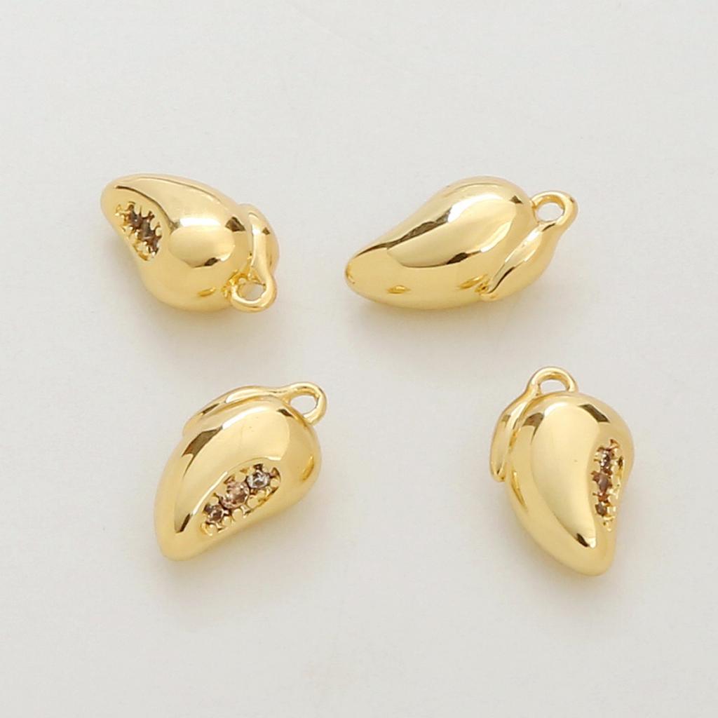 2 PCs Brass Charms 18K Gold Plated 3D Fruit Cherry Peach Strawberry Grape Pendants For Jewelry Making Necklace Bracelet DIY