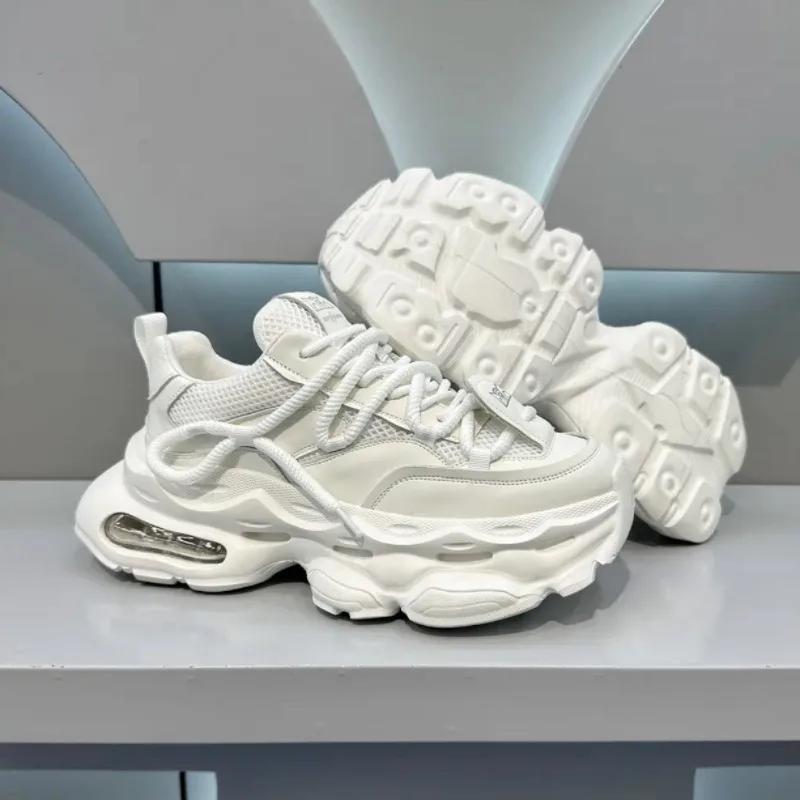 Klobige Sneaker Herren 2025Neue Plateau-Designer-Freizeitschuhe Bequeme Plateauhöhe Erhöhte Vulkanisierte Schuhe Tenis Masculino