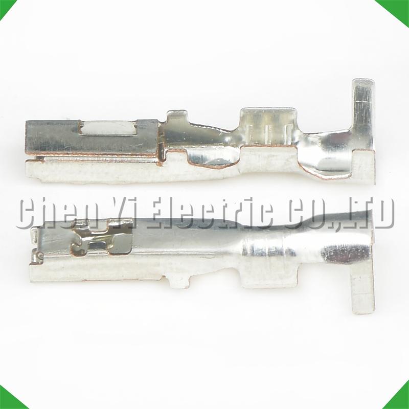 50 Pcs 2.2 mm Male or Female wire Crimp P For 8100-1427 Sheath Automotive Connectors Wire harness Plug