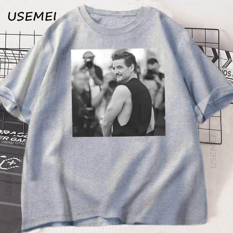 Pedro Pascal Daddy T-Shirt Men Women Vintage 90s Graphic Tee Cotton Short Sleeve Round Neck Streetwear Man Clothes Y2k Tops XXL серый 1890₽