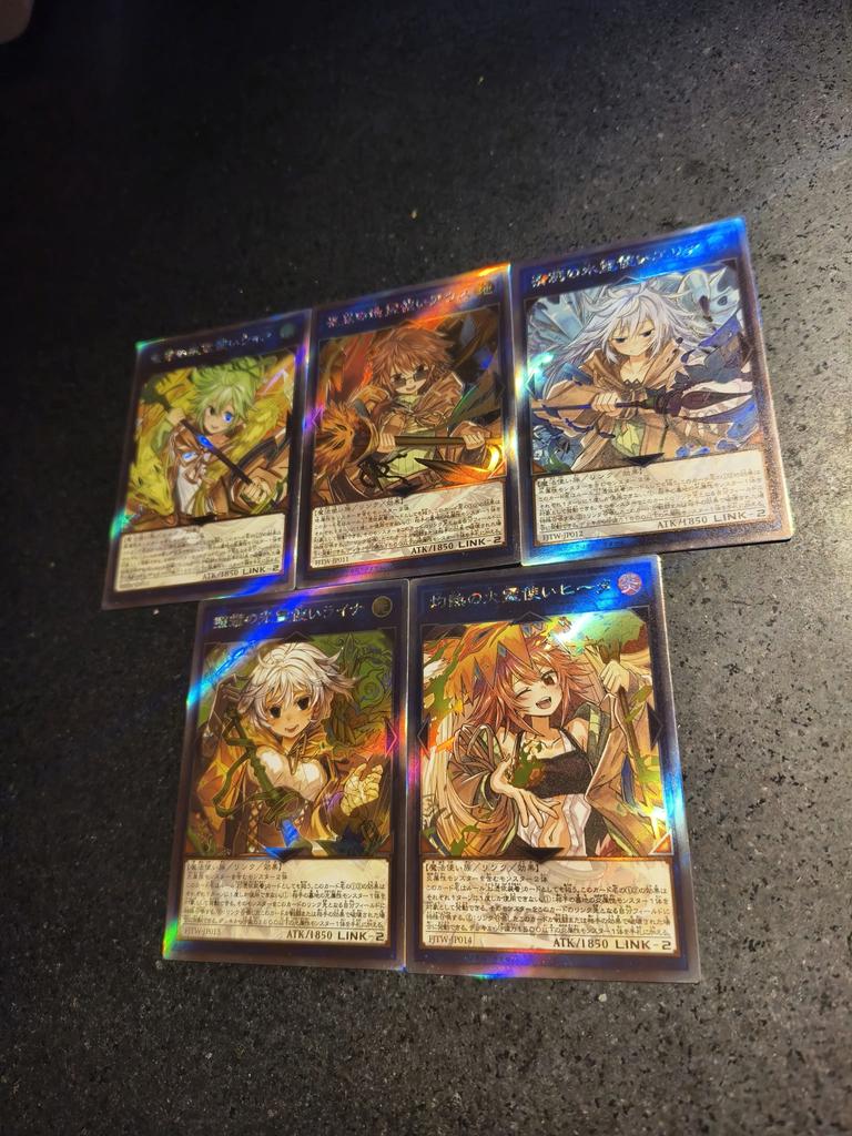 5pcs/set Diy Yu-gi-oh! Charmer Self Control Collect Signature Trading Flash Card Anime Cartoon Gift