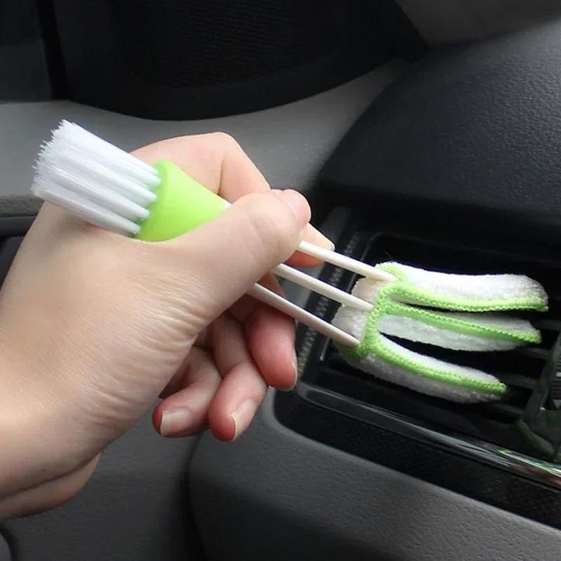 Car Vent Cleaning Kit - 2-Way Microfiber Brush for AC Vents Electronics (16cm)