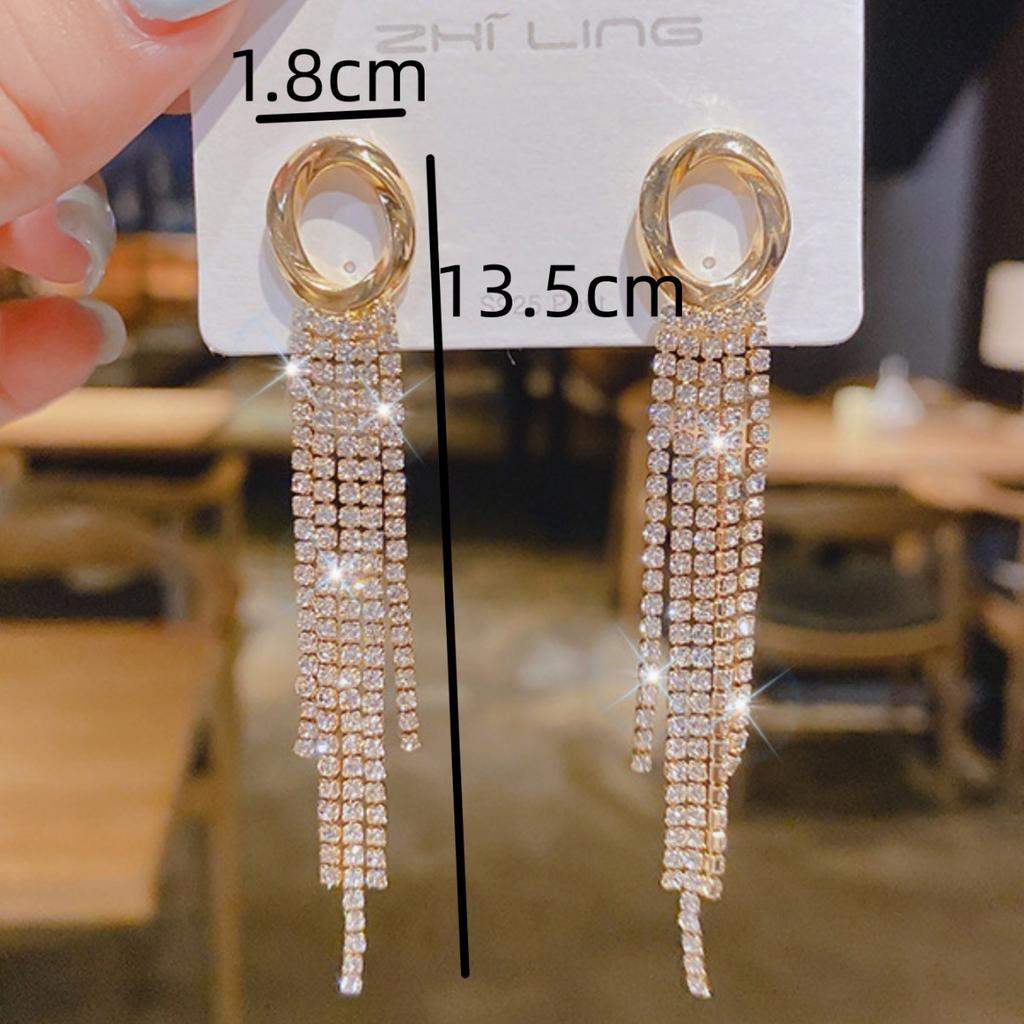 Fashion Simple Temperament Fringed Personalized Earrings Light Luxury Atmosphere Bright Earrings Ear Jewelry Women