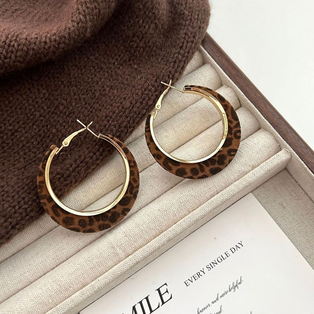 Vintage Flocked Round Hoop Earrings Simple Versatile Fashion Jewelry For Women