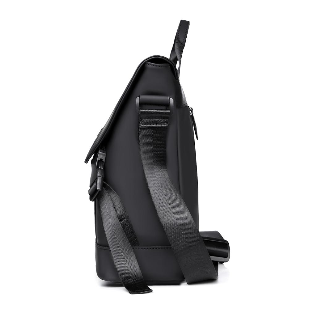 Men's Crossbody Bag One-shoulder Messenger Bag Travel Backpack Portable Business Bag