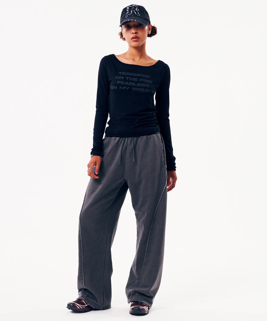 Leoninghai Lettering Slim L/S Tee [Black]