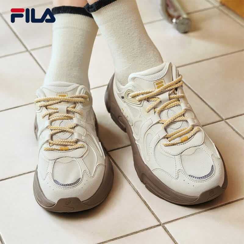 FILA Women's Mars 3.0 Chunky Sneakers