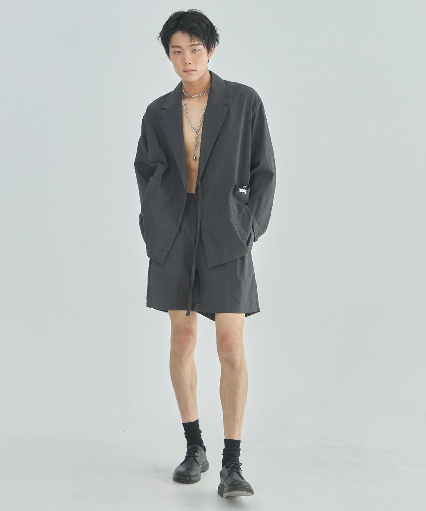 Ladeuedisyeon Roum Shorts_Charcoal