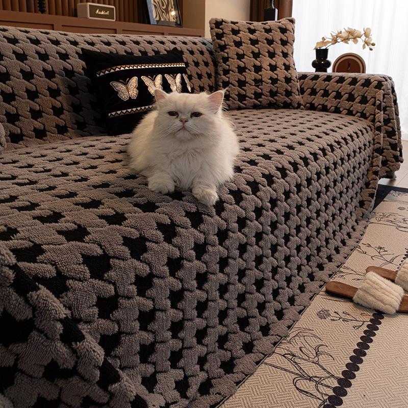 Comfortable Velvet Sofa Cover Four Seasons Universal Sofa Cover Towel Full Cover Cover Non-slip Blanket Cushion