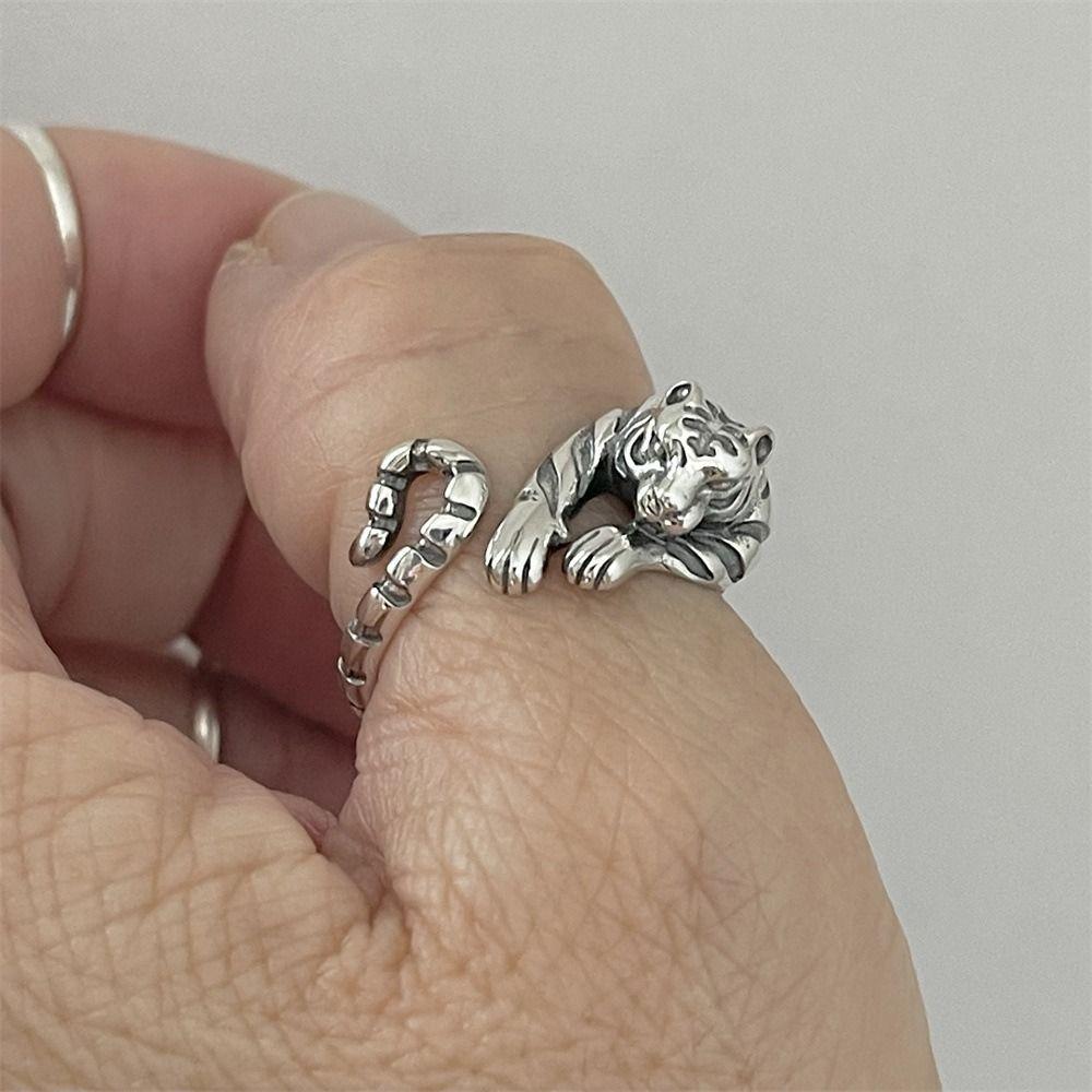 Adjustable Animal Style Ring Ancient Gold Silver Opening Ring Fierce Tiger Ring  Men and Women