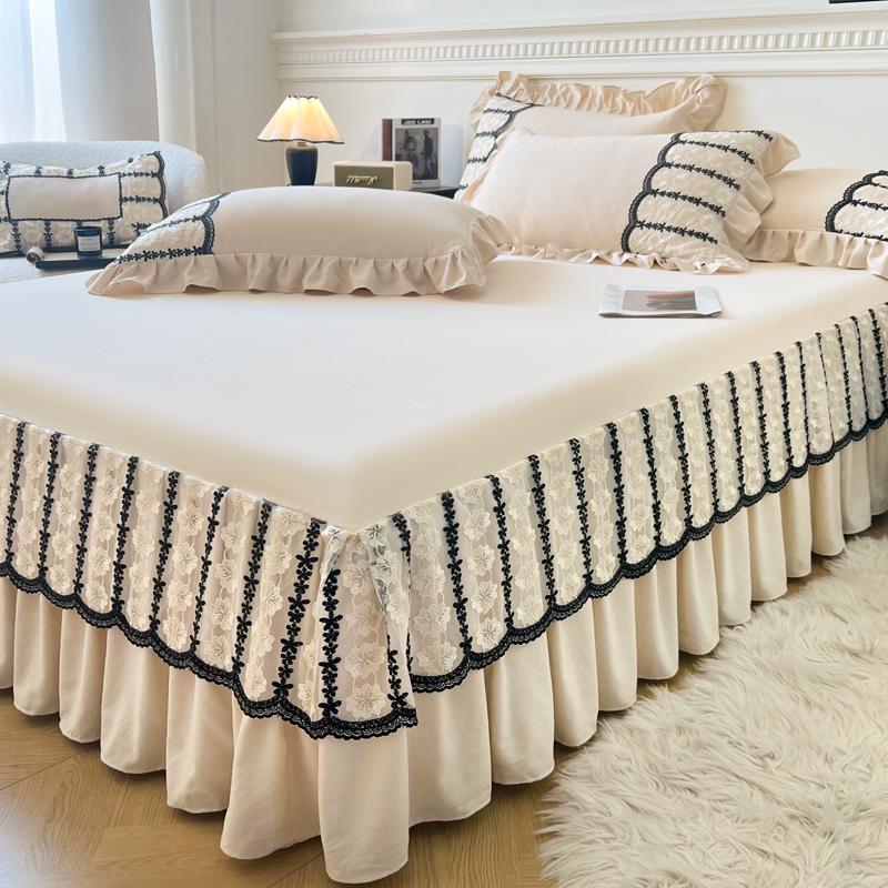 Lace Princess Floor-Length Bed Sheet with Ruffled Hem