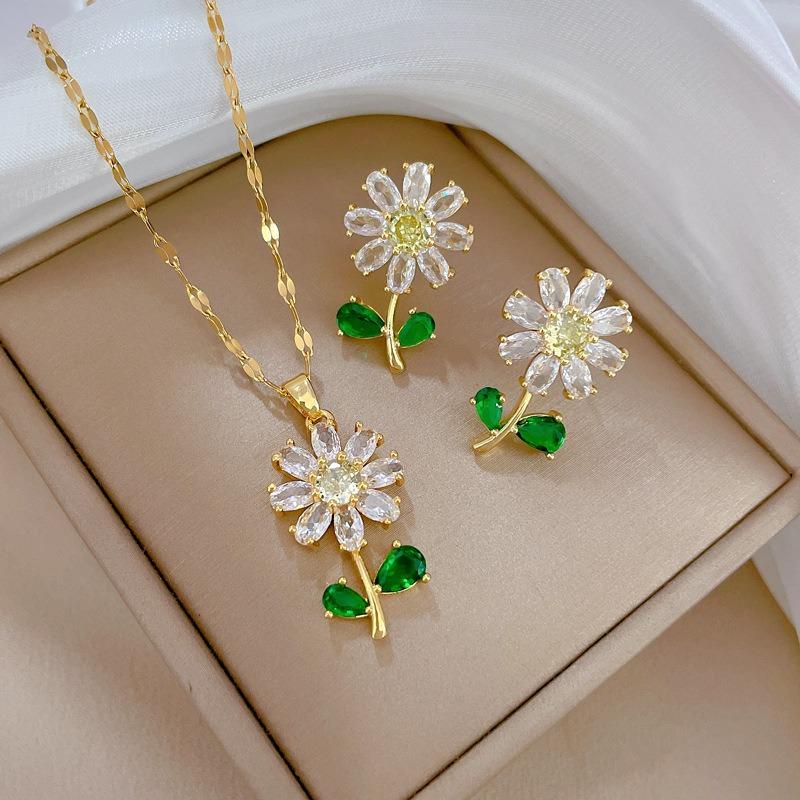7 Style Classic Gold Plated Botanical Sunflower Pendant Necklace Earrings Zircon Set New Trend Women Casual Party Zircon Gift