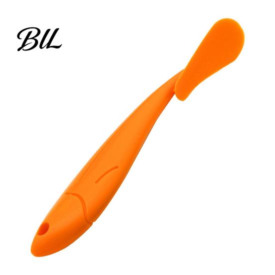Silicone Fruit Peeler Fish-Shaped Orange 2-in-1 Citrus Opener for Oranges Non-metal Grapefruits Pomelos Essential Kitchen Tool Mess-Free Peeling оранжевый