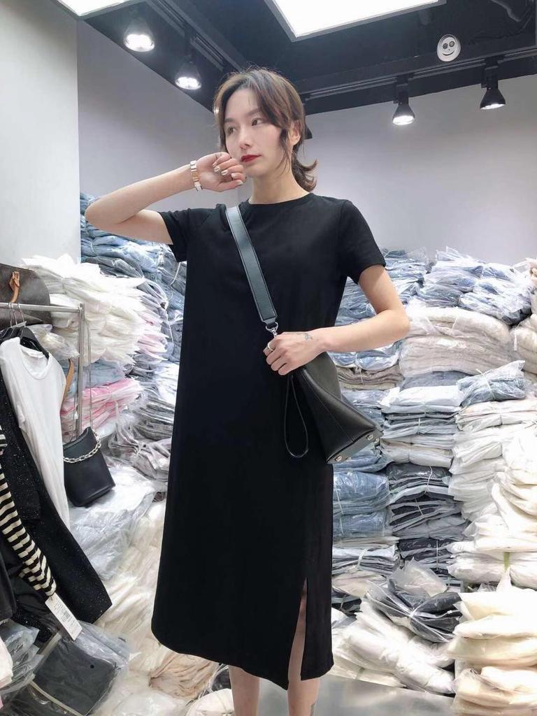 Abito T-shirt da donna midi con spacco 2025 - Maniche corte, ampio, sopra il ginocchio, scollo rotondo, stile estivo