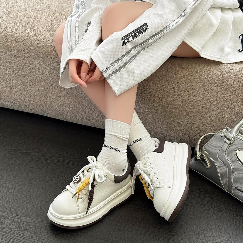 Casual sports little white shoes women's autumn new leather muffin thick sole heightening small simple versatile board shoes