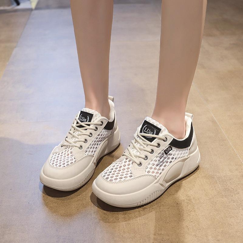 2025 new spring and autumn white shoes Korean version of fashionable female students mesh women's shoes breathable and heightened casual sports boa