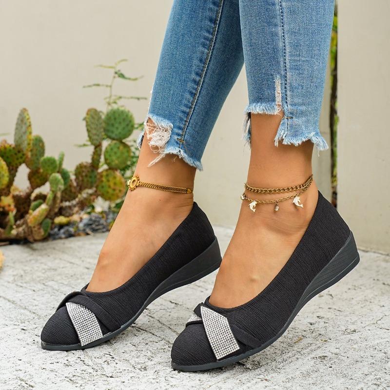 Damen Flats mit runder Zehenpartie in Überweite, Strassbesetzte tief ausgeschnittene Slipper, Modische, lässige Komfort-Mokassins für Damen