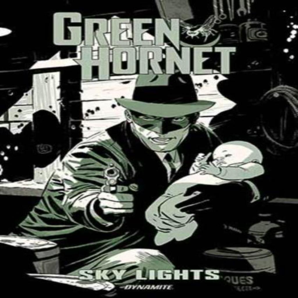 Green Hornet Sky Lights by Scott Lobdell Paperback Book 9781524119812