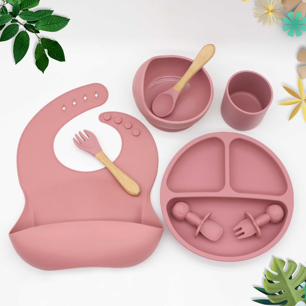 8PCS/Set Baby Silicone Tableware Set Baby Feeding Dishes BPA Free Bowl Plate Bibs Spoon Fork Sets Children Non-slip Dinnerware